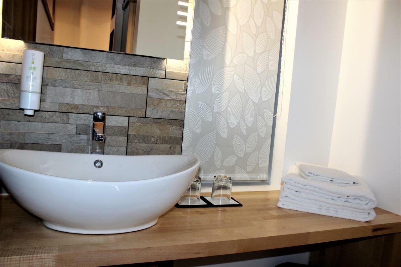 Rioshouse Henley Hotel Екстериор снимка