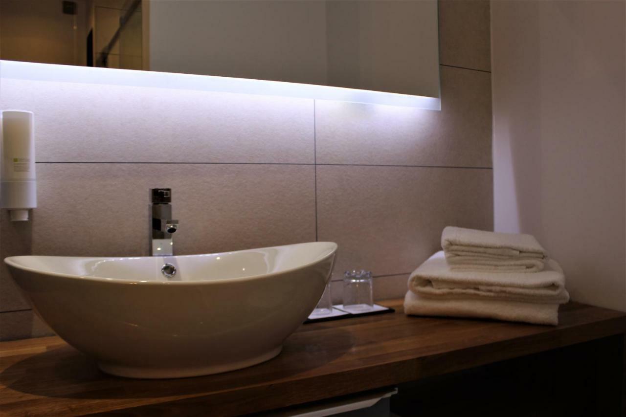 Rioshouse Henley Hotel Екстериор снимка
